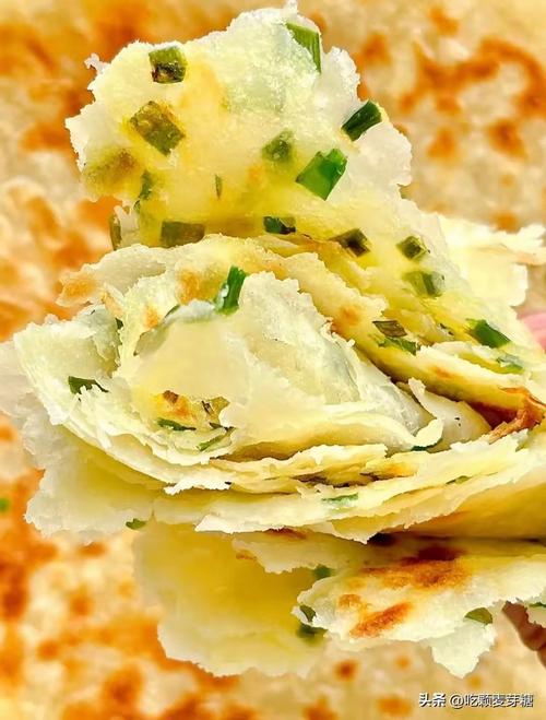酥软葱花饼怎么做才好吃？-图1