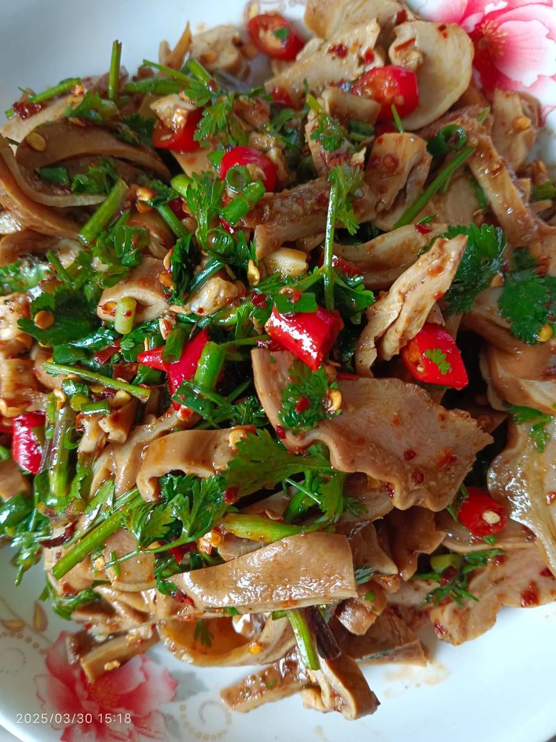 家常猪肚怎么做才软烂入味？-图2