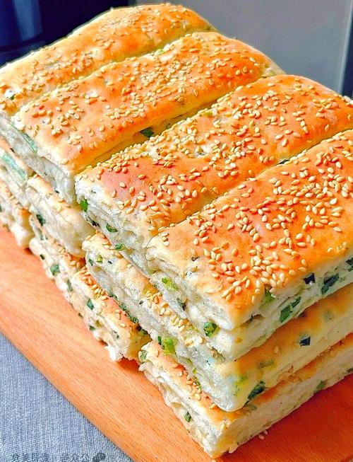 千层饼做法视频，在家怎么做才酥层多？-图1