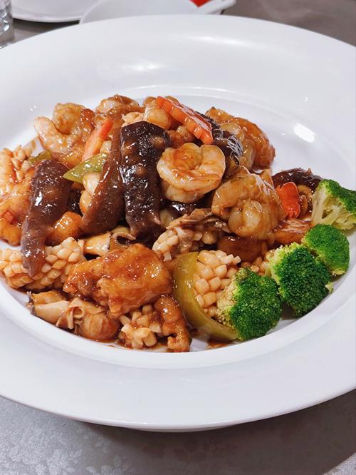 海鲜全家福做法视频，怎么做好吃又好看？-图2